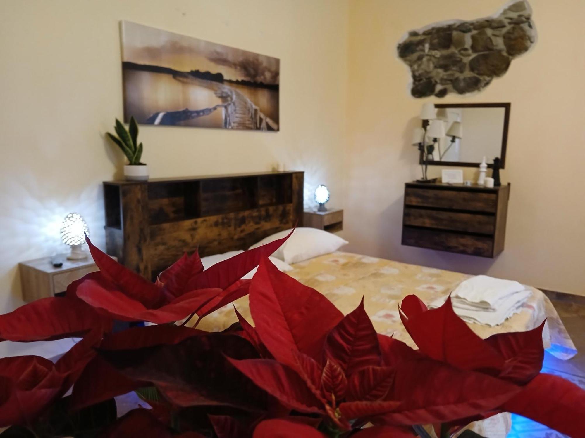 Villa Laura Apartment Giardini Naxos Eksteriør billede